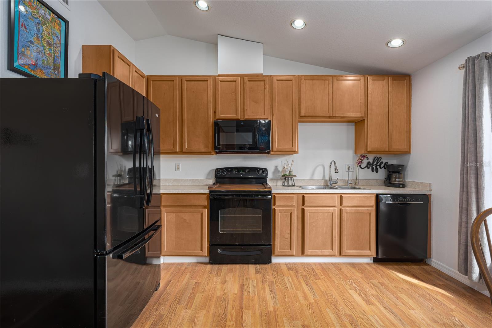 Photo 7 of 1406 14TH STREET CT W
