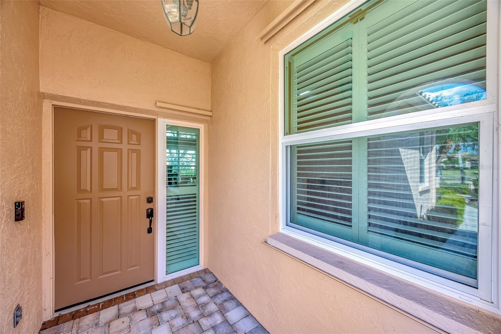 Photo 2 of 3872 MIRA LAGO DR