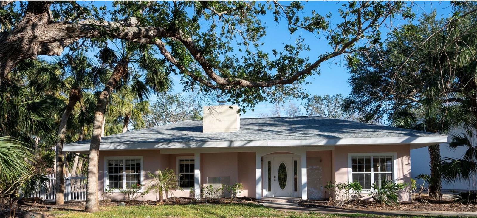 Photo of home in SARASOTA, FL