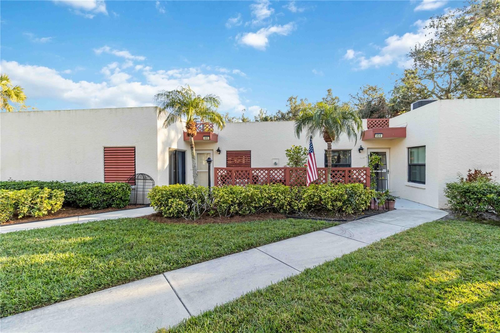 Photo of 805 SPRING LAKES BLVD #805