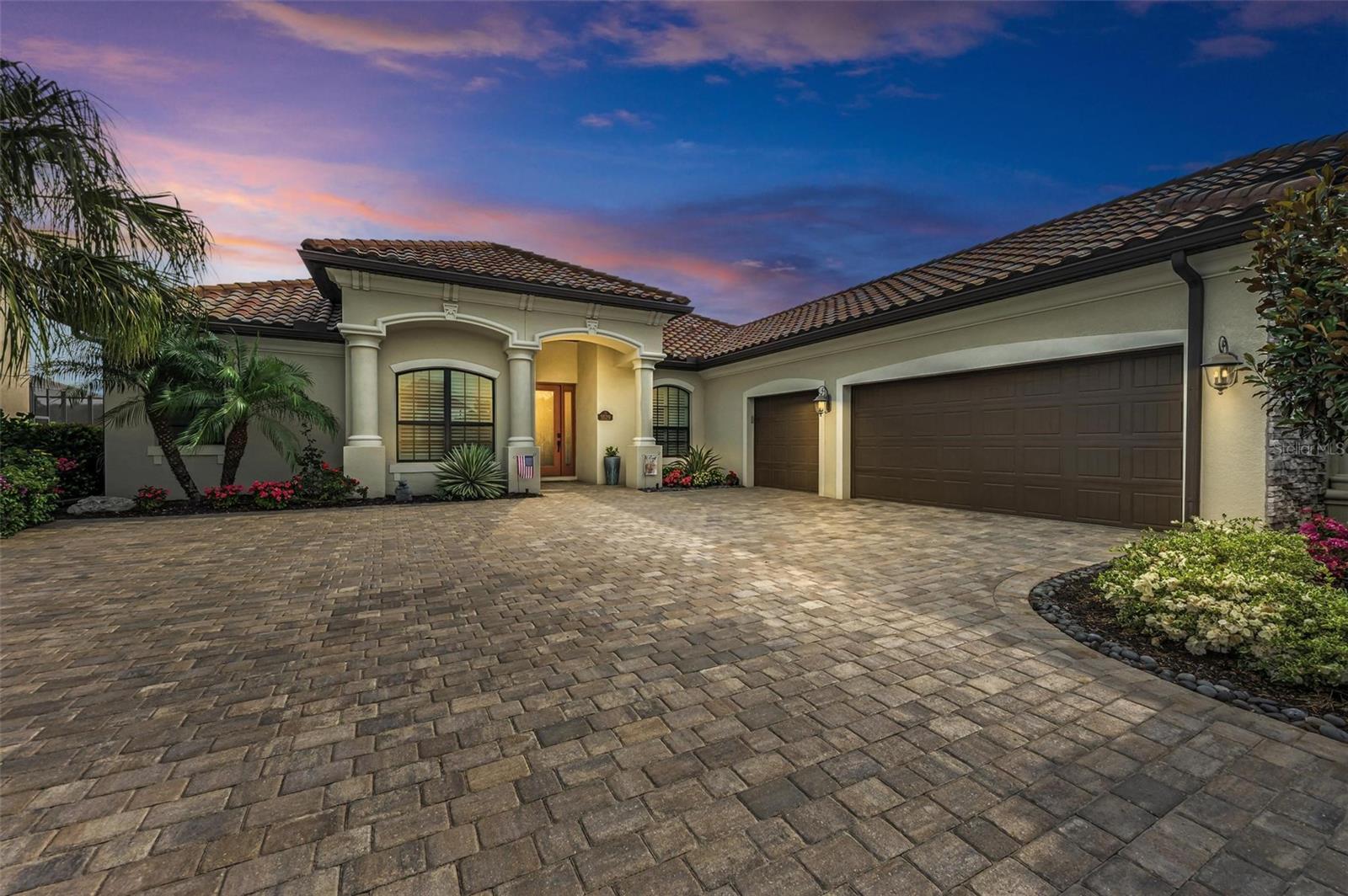 Photo 6 of 5529 MULLIGAN WAY