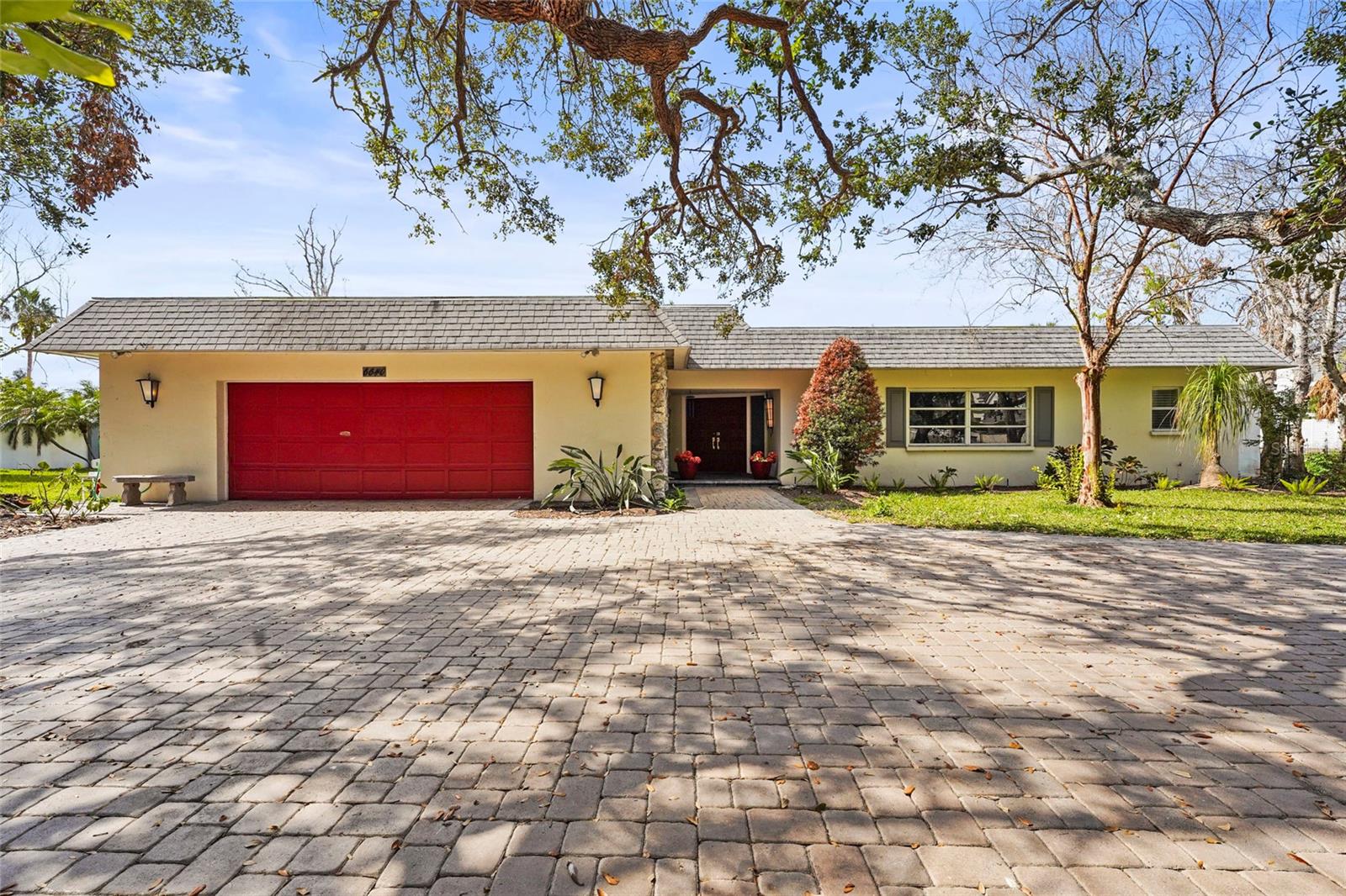 Photo of 6640 PEACOCK RD