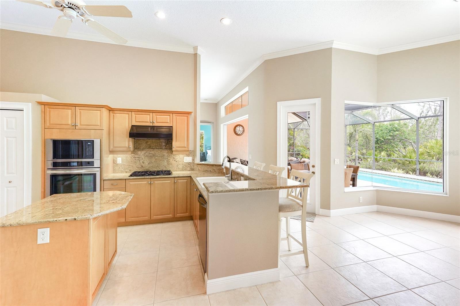 Photo 6 of 4245 CORSO VENETIA BLVD