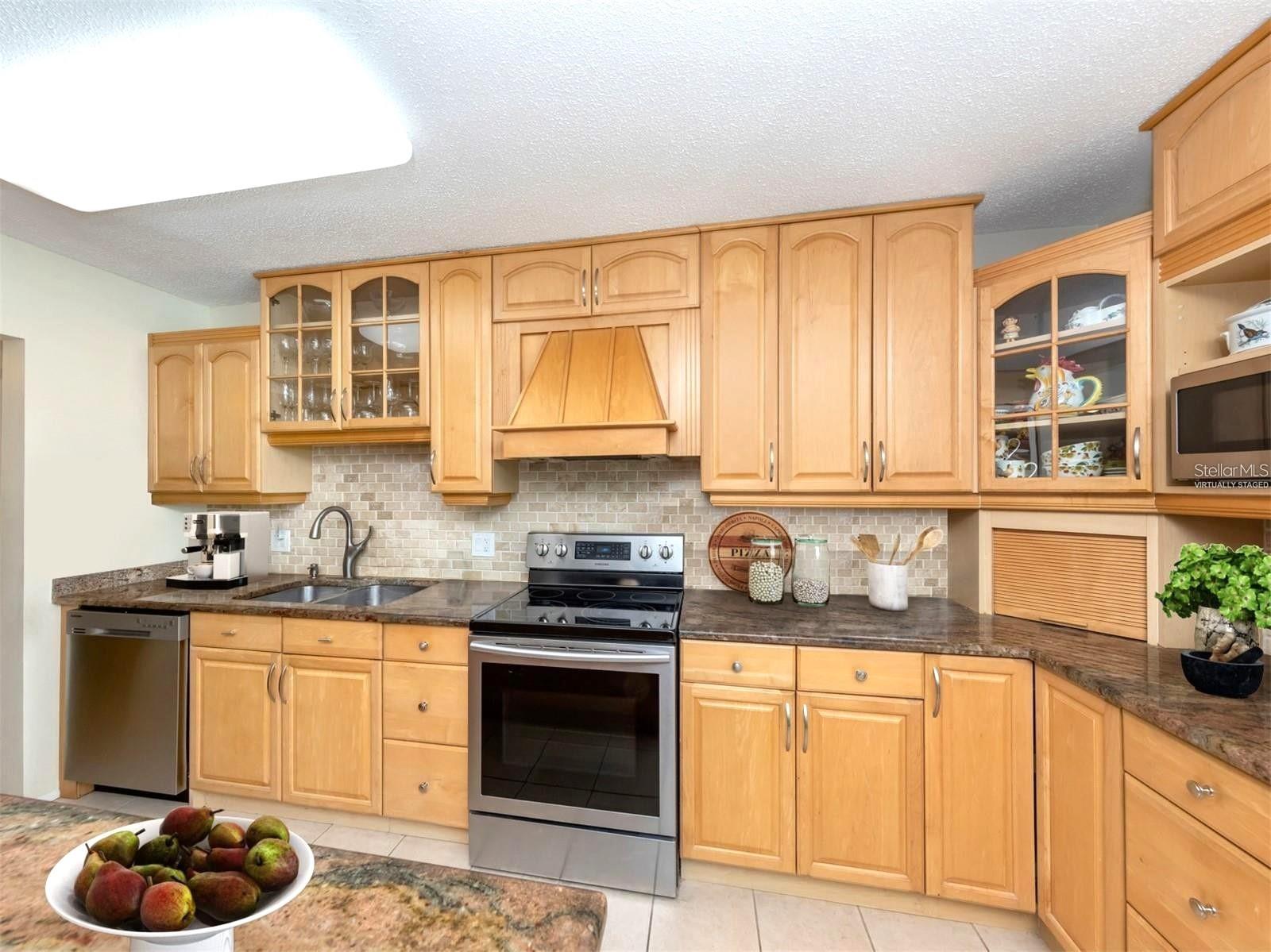 Photo 4 of 4822 OCEAN BLVD #2D
