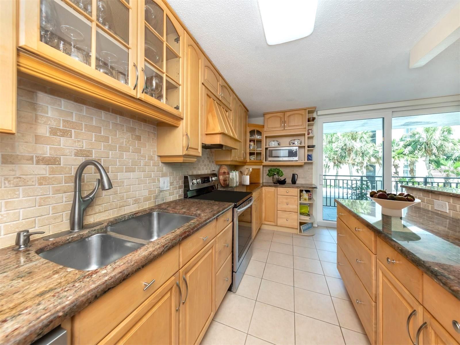 Photo 5 of 4822 OCEAN BLVD #2D
