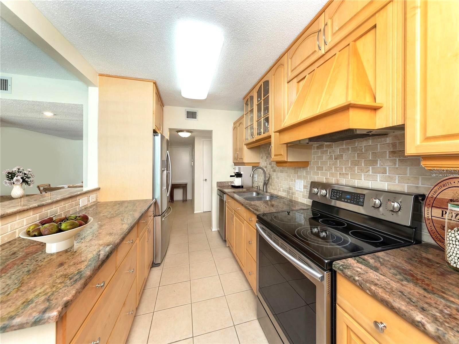 Photo 6 of 4822 OCEAN BLVD #2D