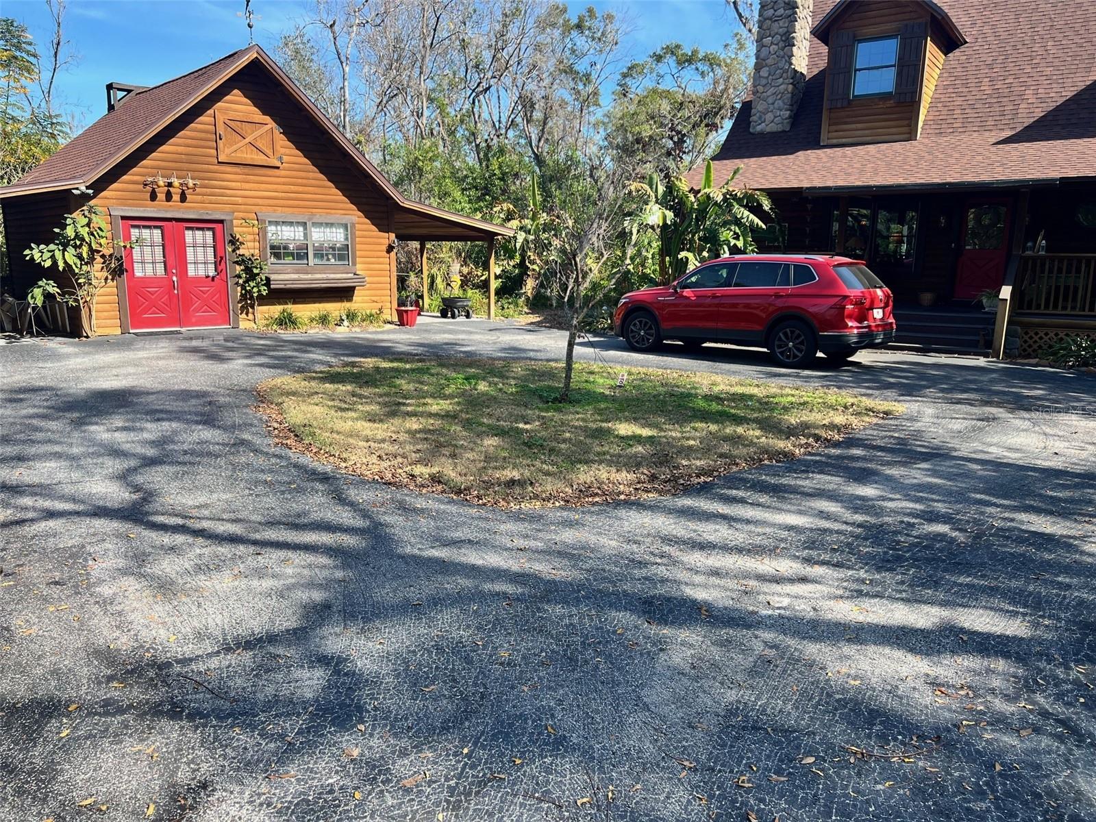Photo 3 of 7102 VALRIE LN