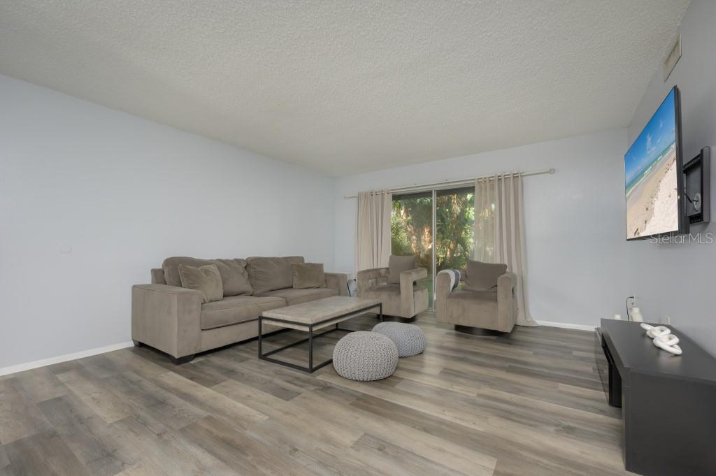 Photo 2 of 2625 PINE LAKE TER #B