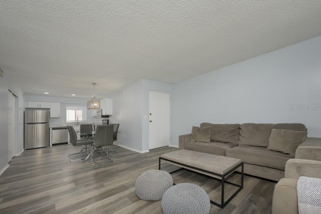Photo 5 of 2625 PINE LAKE TER #B