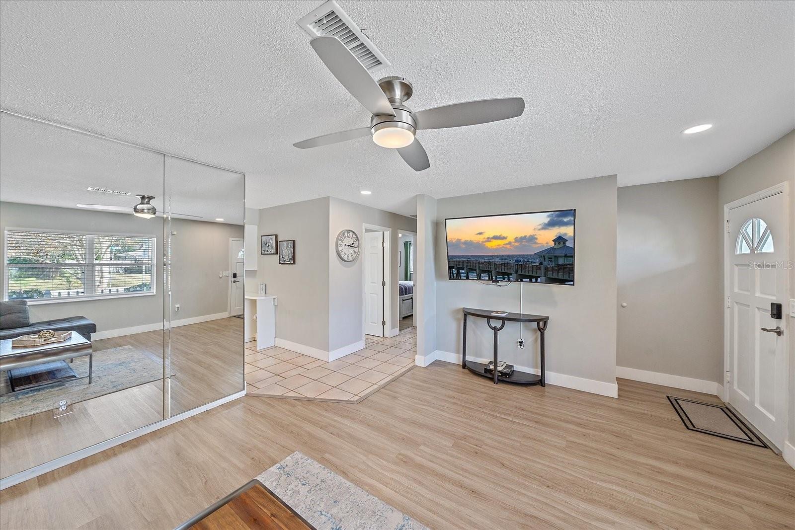 Photo 5 of 4522 BUSTI DR
