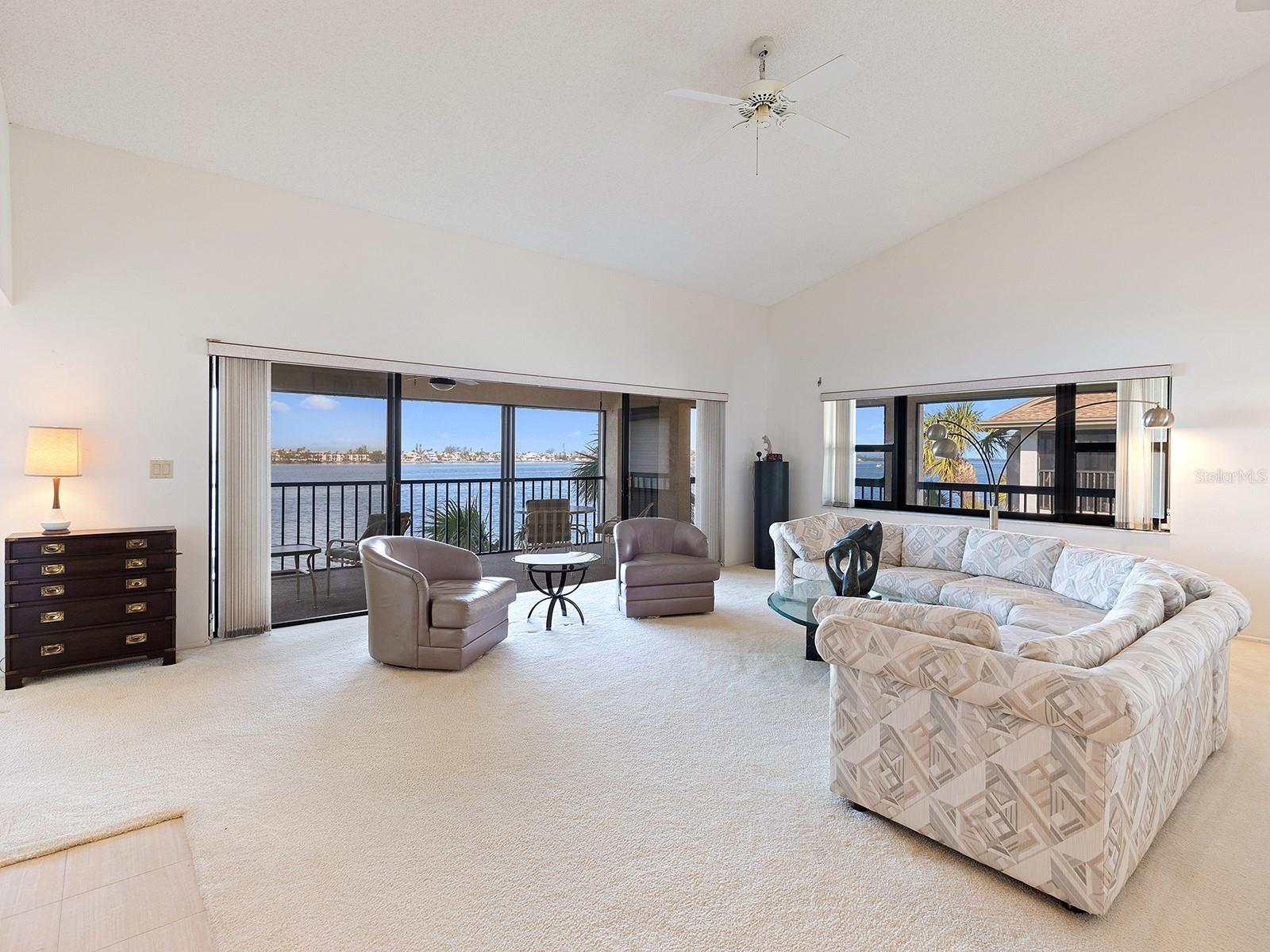 Photo 3 of 4208 MARINA CT #4208