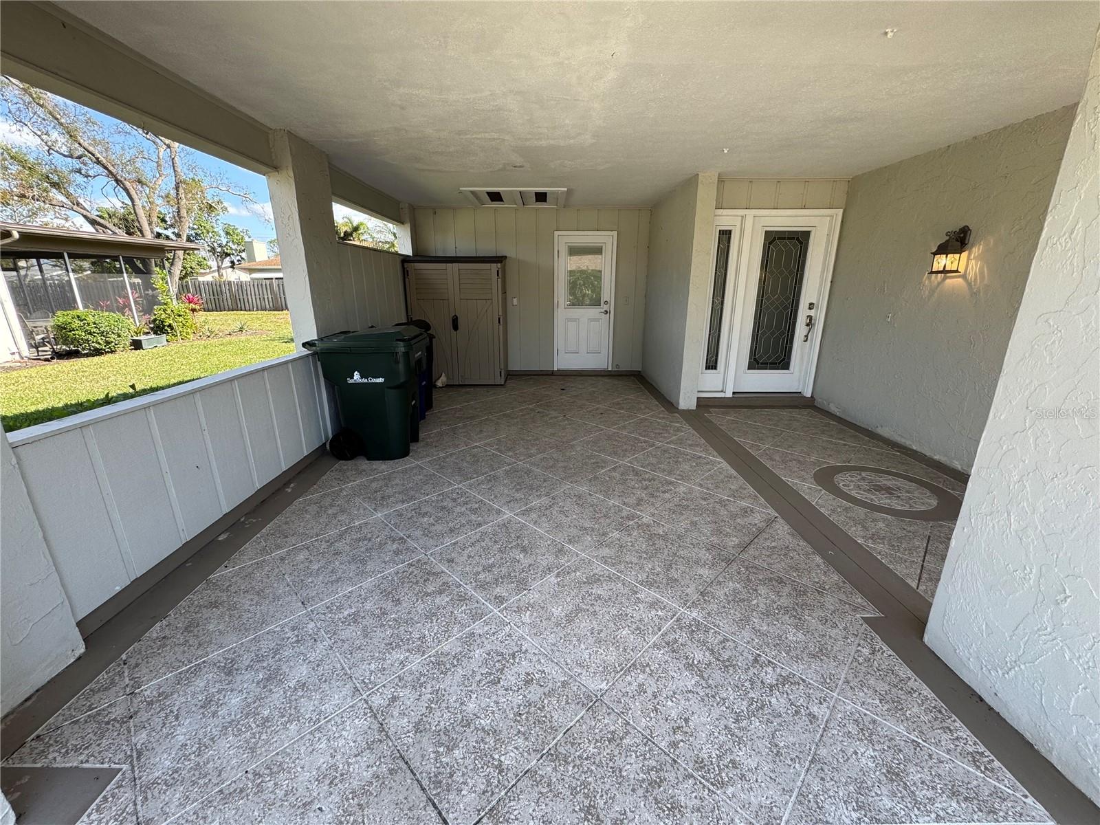 Photo 6 of 1321 GLENDALE CIR E #909