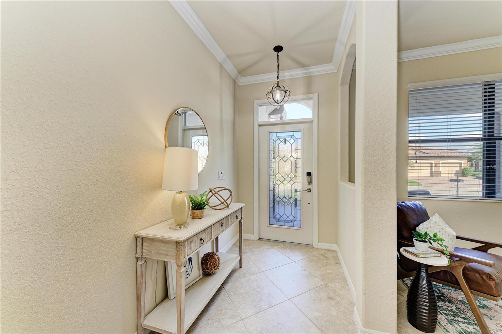 Photo 5 of 324 WHISPERING PALMS LN