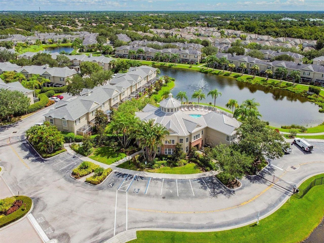 Photo of 7632 PLANTATION CIR