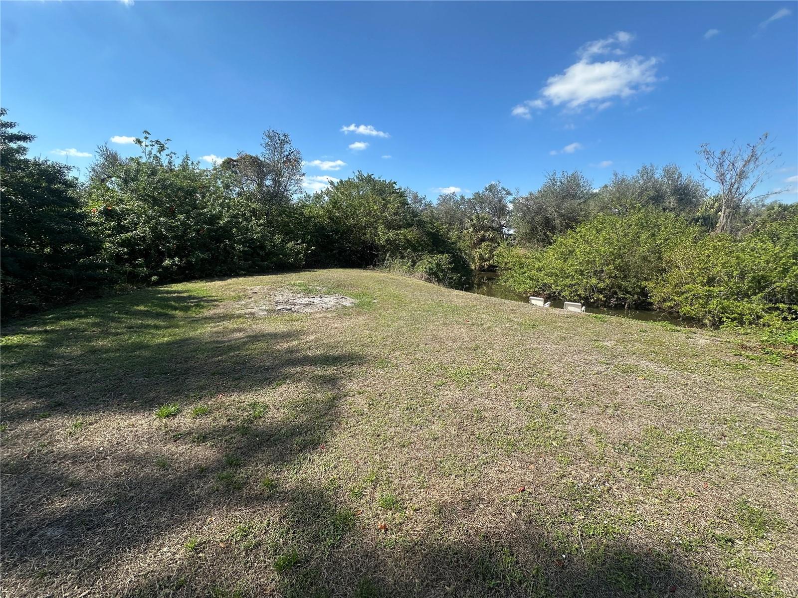 Photo 5 of 1143 TAFFY DR