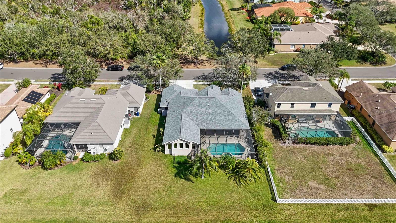 Photo 3 of 1314 BRAMBLING CT