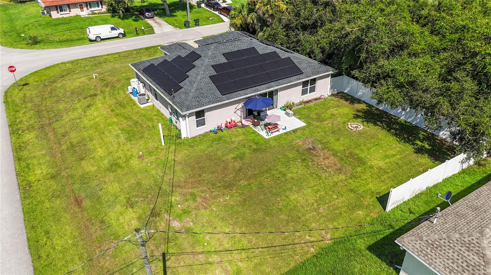 Photo 5 of 5190 BUTTERFLY LN