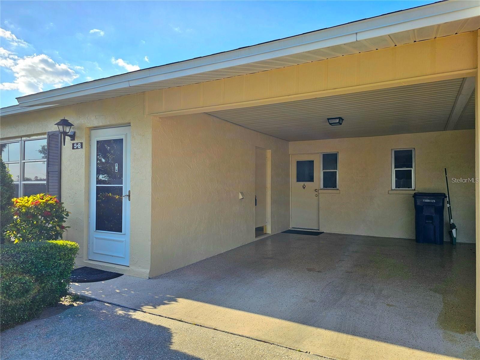 Photo of 390 301 BLVD W #5B