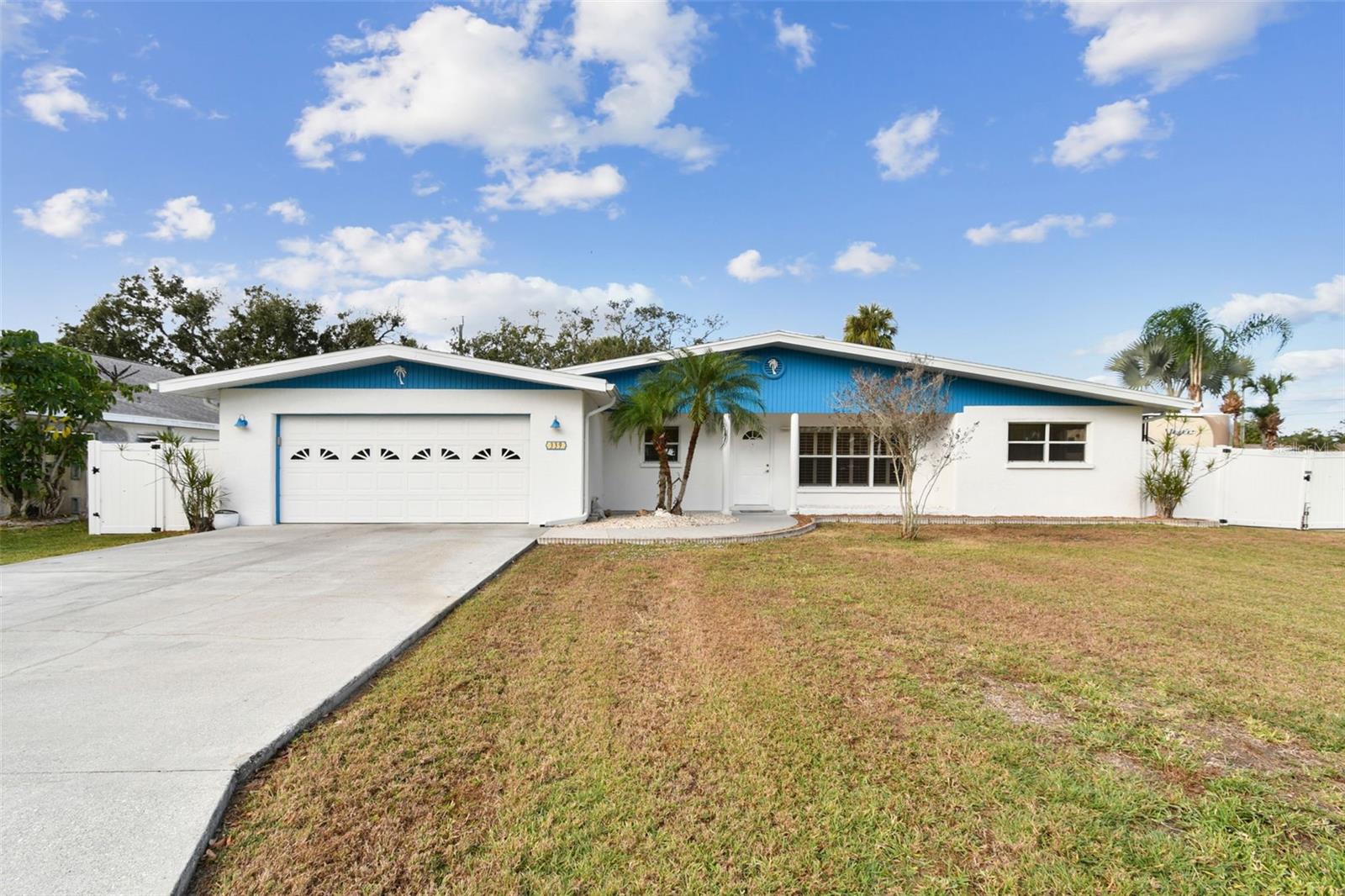 Photo of 339 SHORE DR