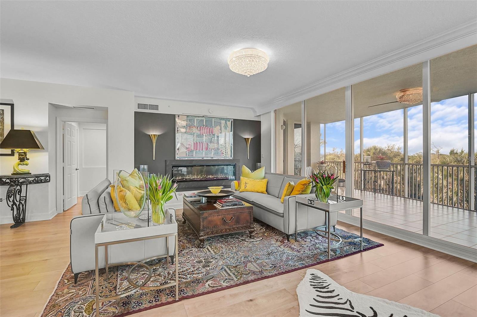 Photo of 385 N POINT RD #304