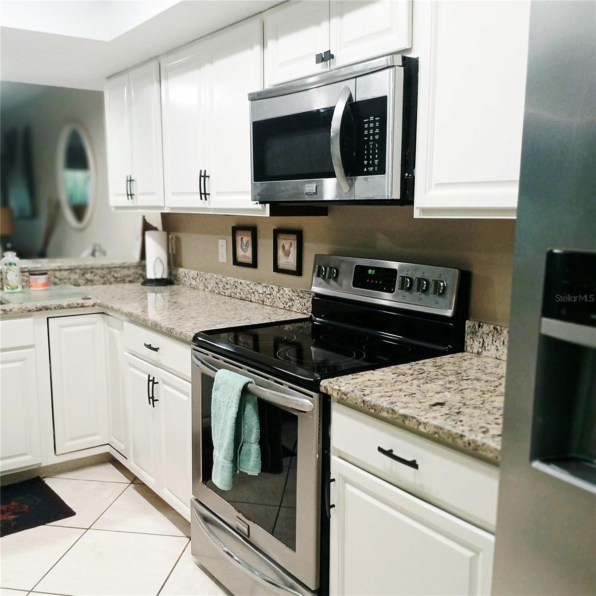 Photo 7 of 7143 WOOD CREEK DR #203
