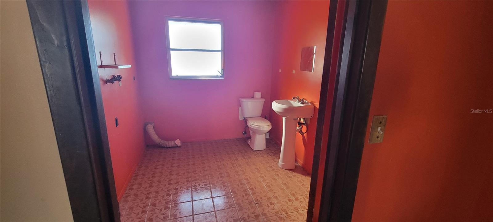 Photo 5 of 5515 27TH ST W