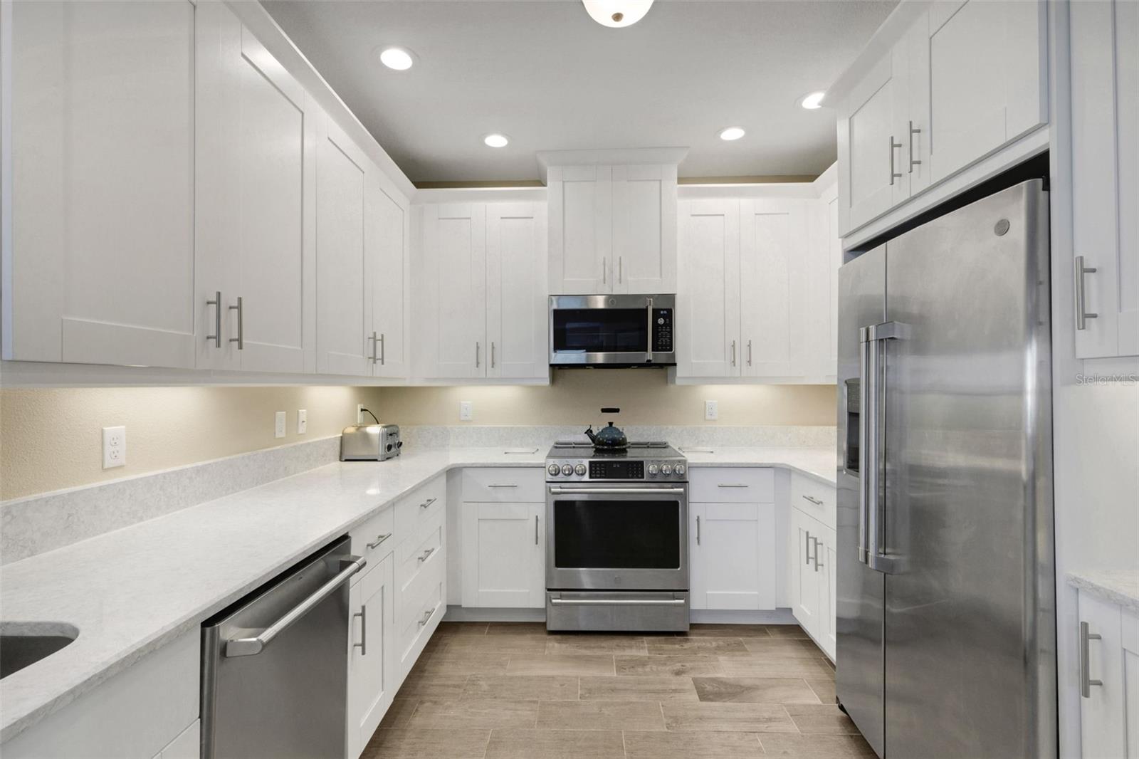 Photo 6 of 3450 77TH ST W #201
