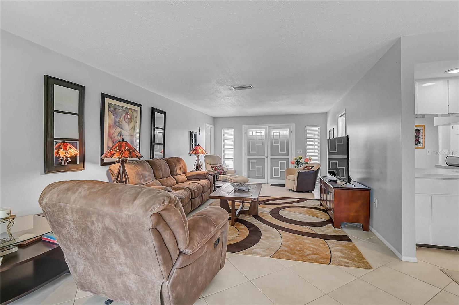 Photo 5 of 7128 W COUNTRY CLUB DR N