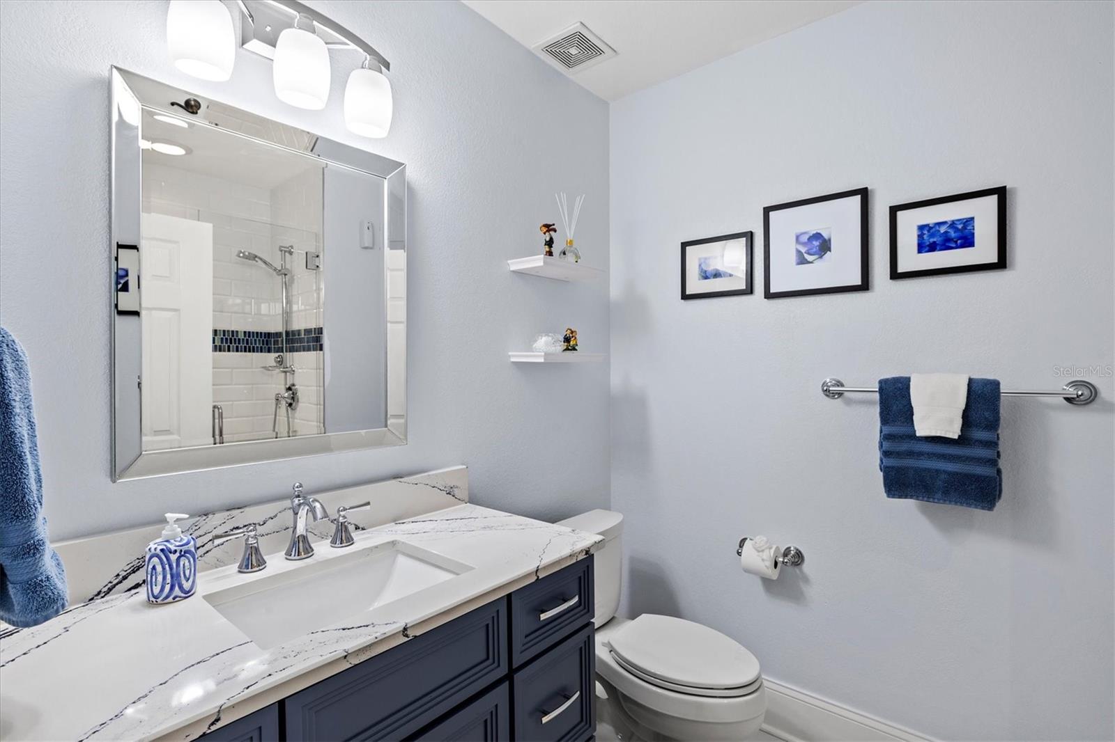 Photo 5 of 1135 RIVERSCAPE ST #1135