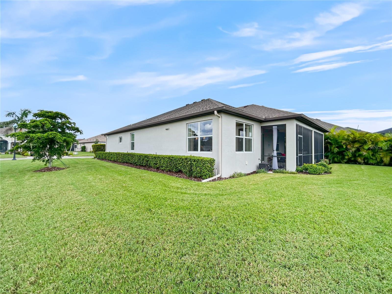 Photo 6 of 12022 GOLDENROD AVE