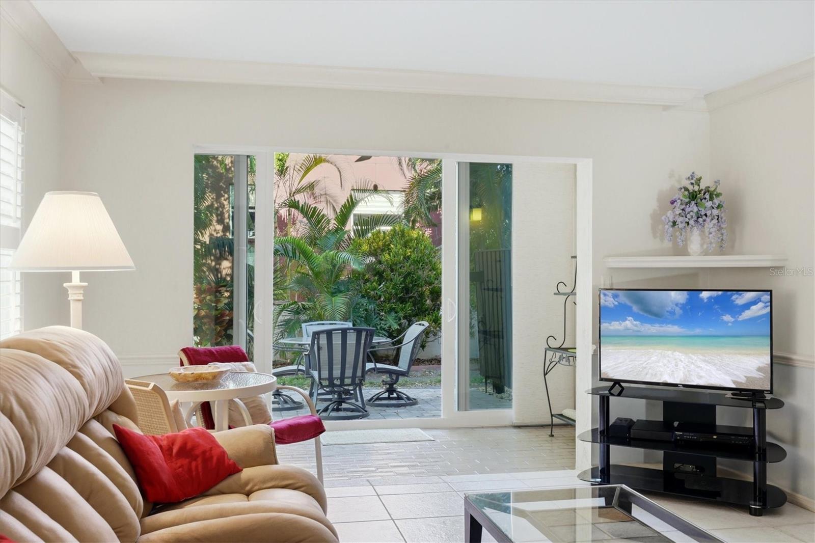 Photo 6 of 260 SANTA MARIA ST #105