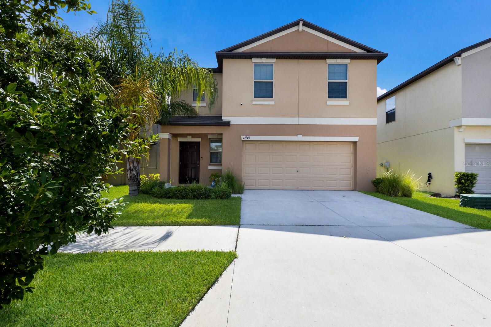 Photo 2 of 15706 SPICE KEY ST