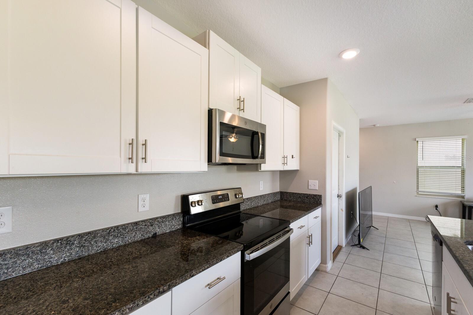 Photo 6 of 15706 SPICE KEY ST