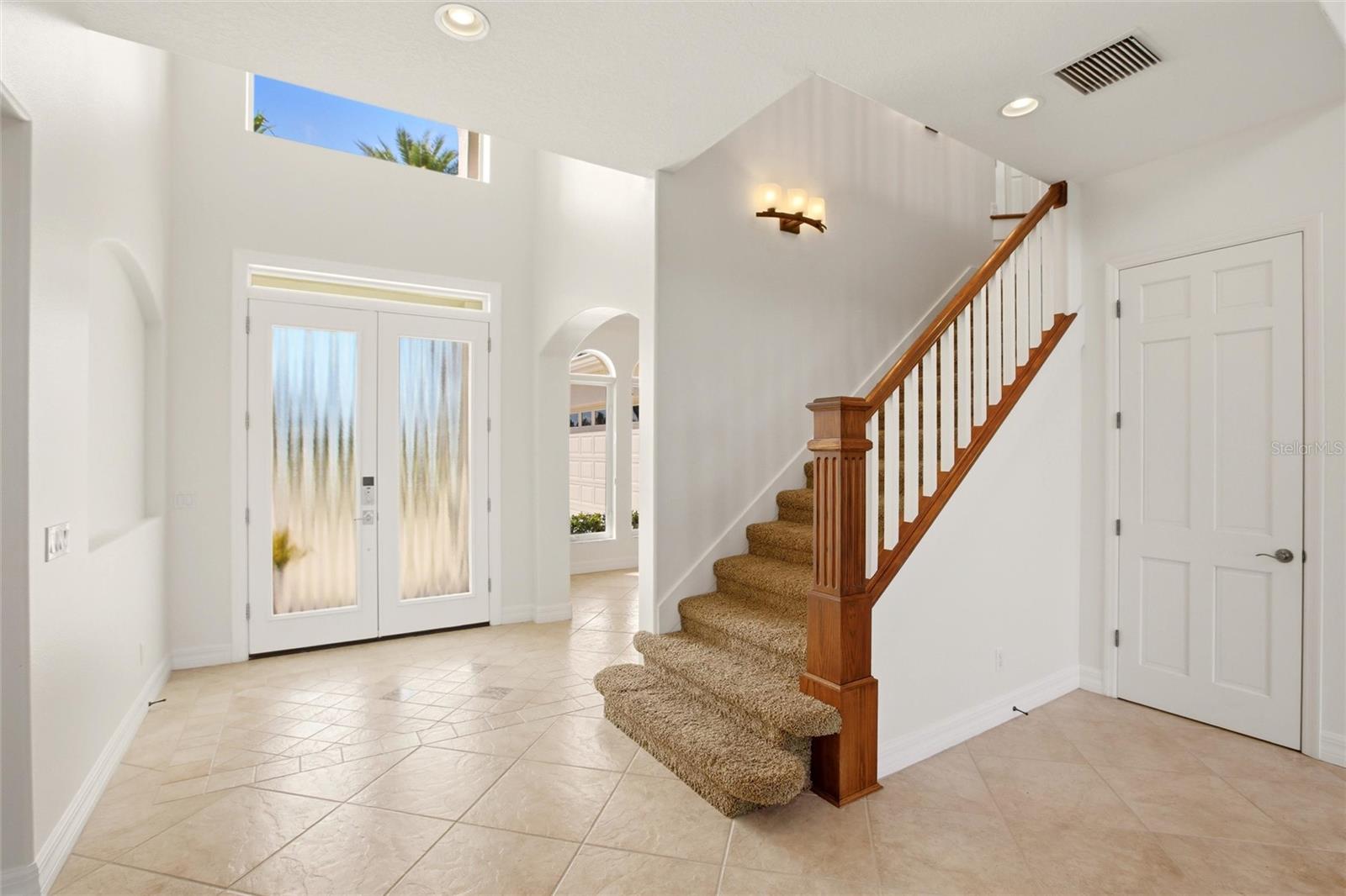 Photo 4 of 8417 LONE EAGLE WAY