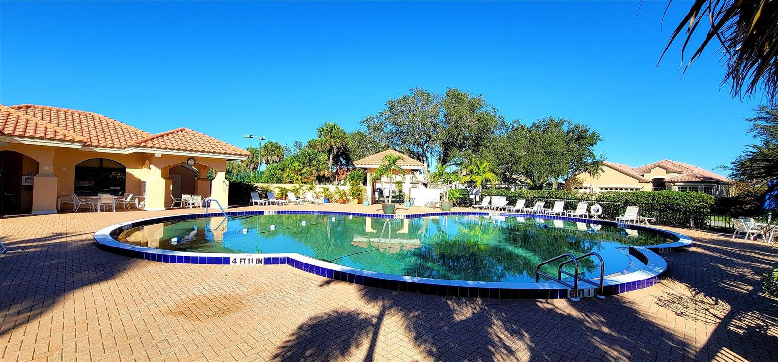 Photo 4 of 26311 SEMINOLE LAKES BLVD