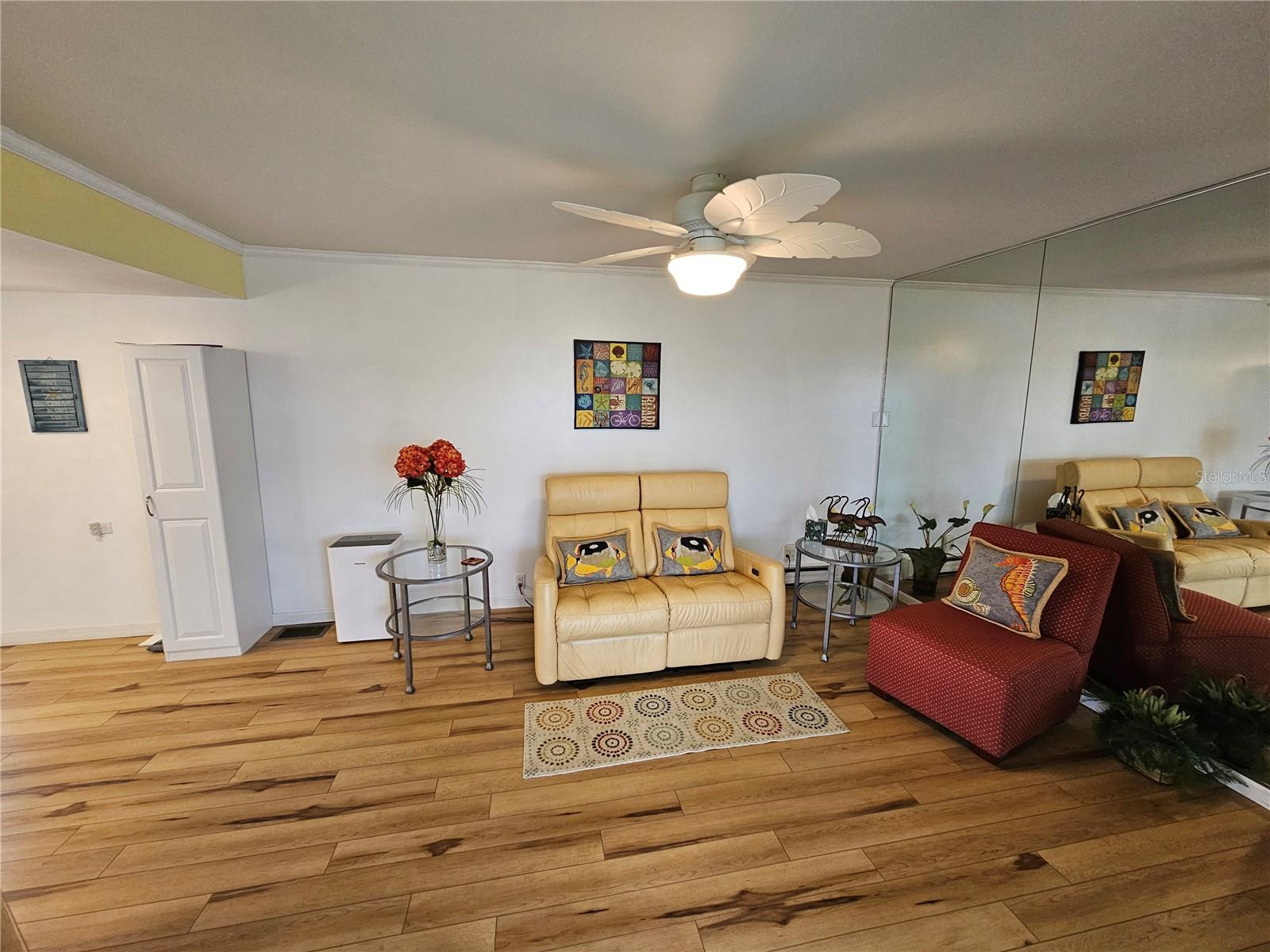 Photo 7 of 525 BLACKBURN BLVD
