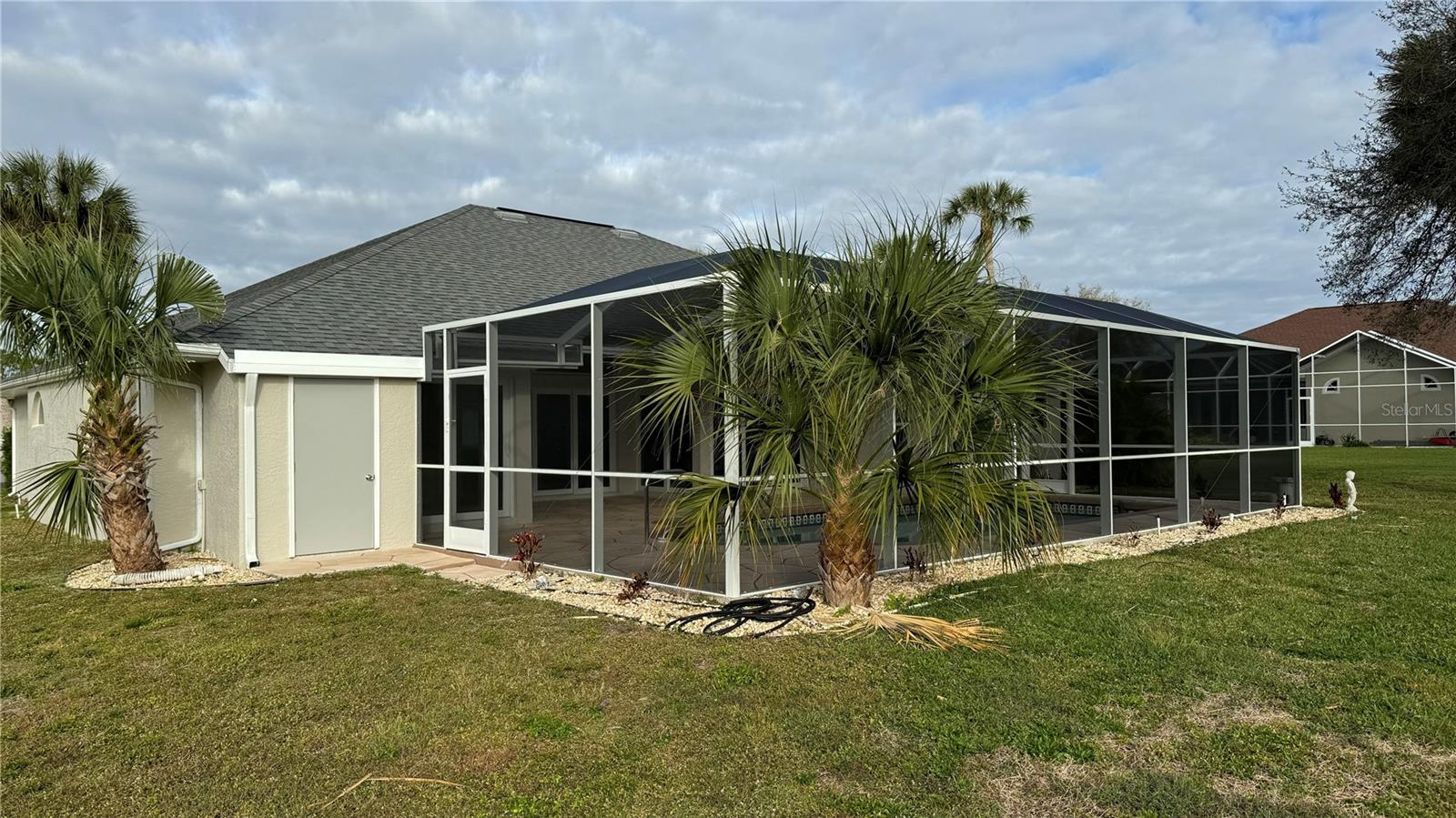 Photo 2 of 2531 PEBBLE CREEK PL