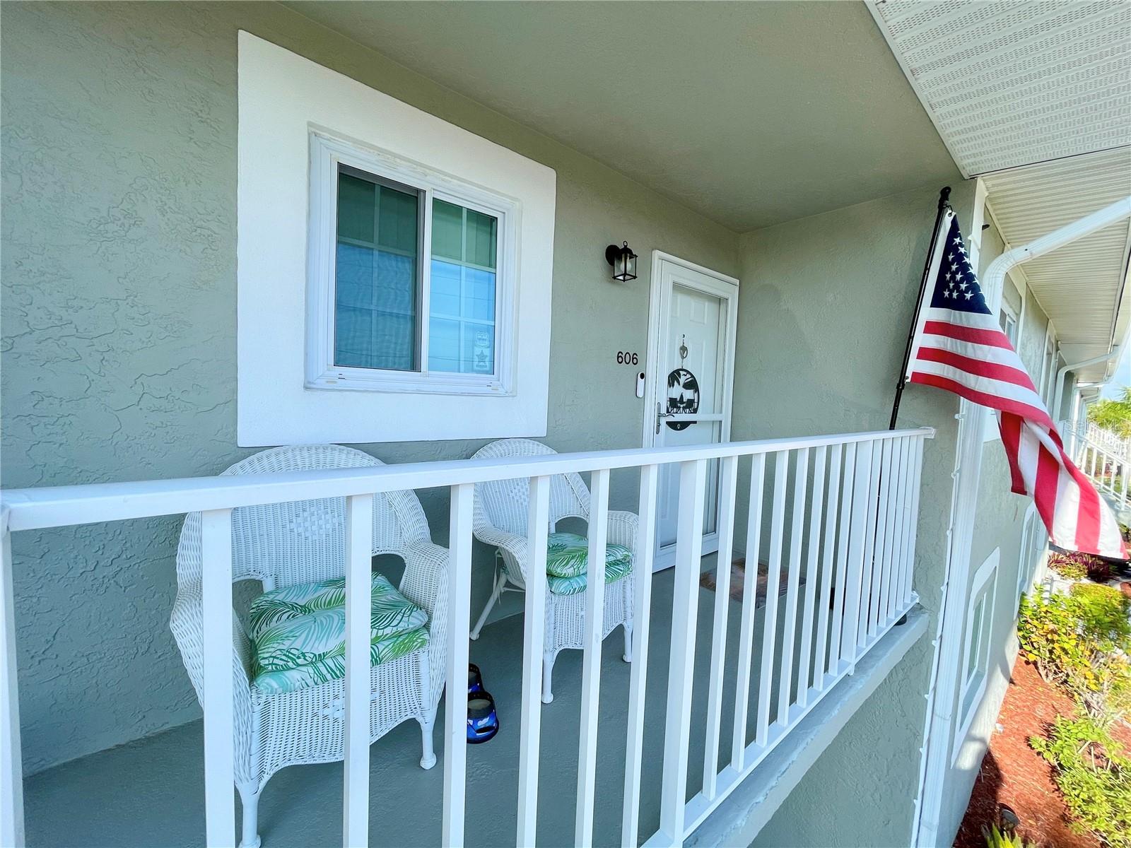 Photo 2 of 3310 LOVELAND BLVD #606