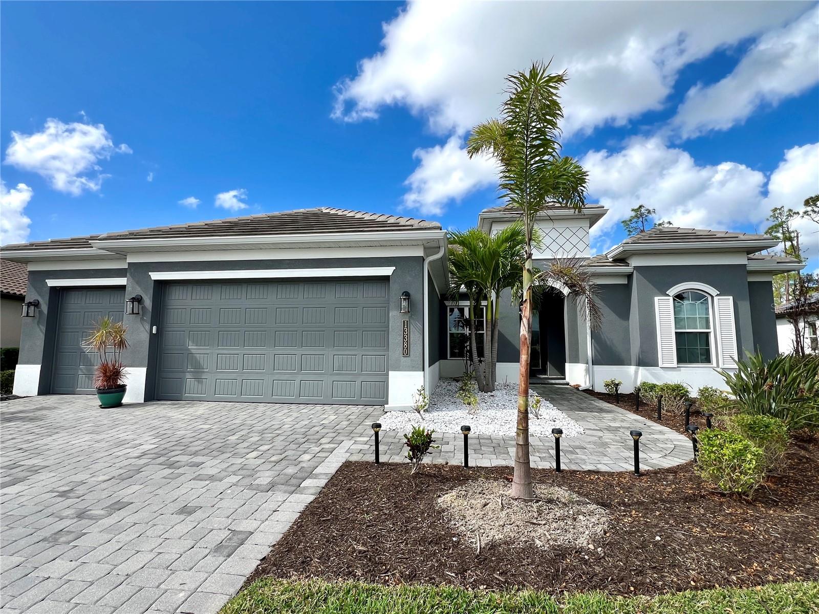 Photo 2 of 13380 CAMPANILE CT