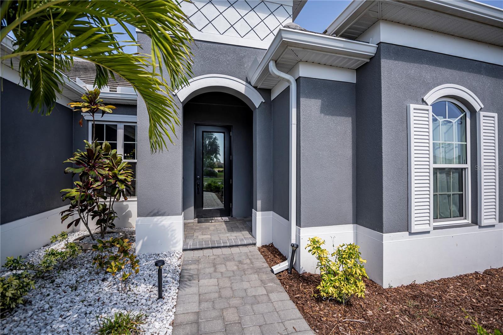 Photo 4 of 13380 CAMPANILE CT