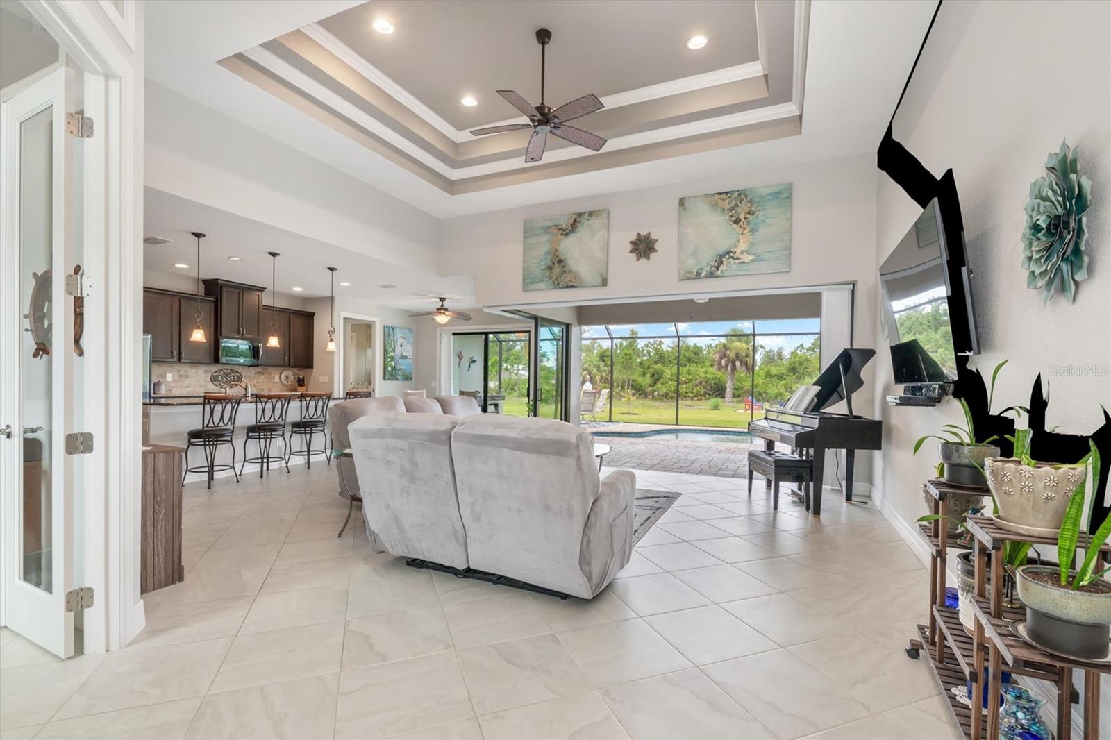Photo 6 of 14041 CLARISSA LN