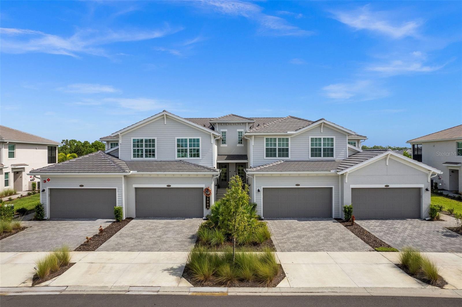 Photo 2 of 15903 GRASSLAND LN #4421