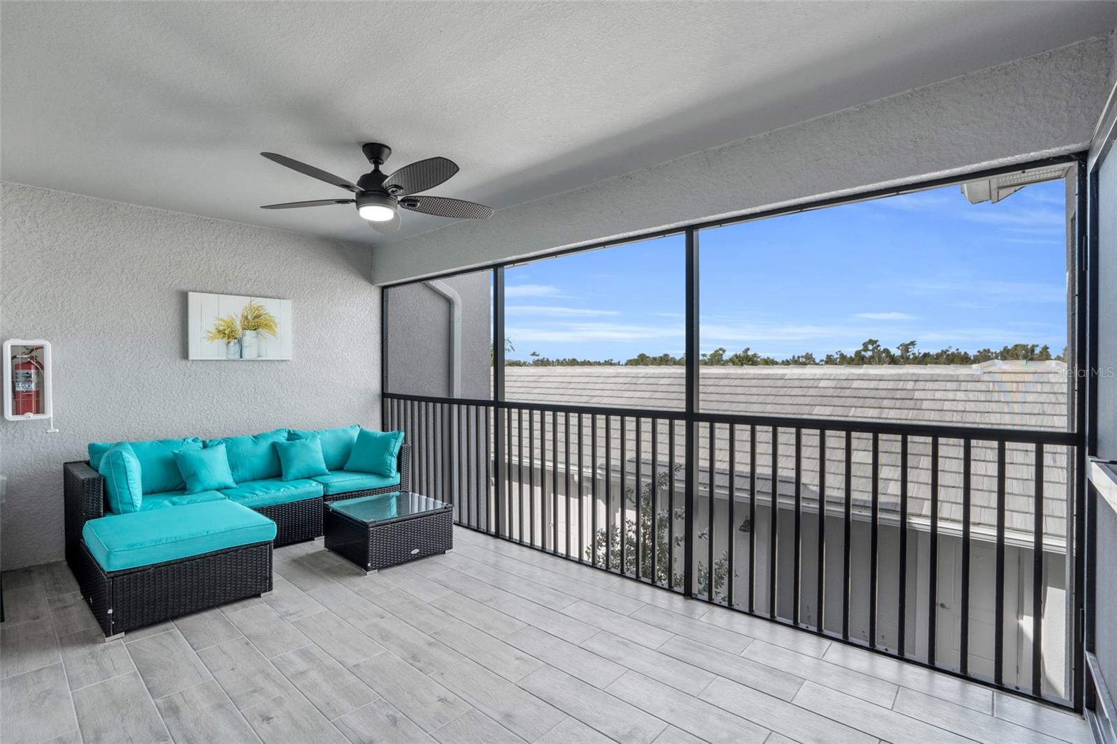 Photo 4 of 14214 HERITAGE LANDING BLVD #821