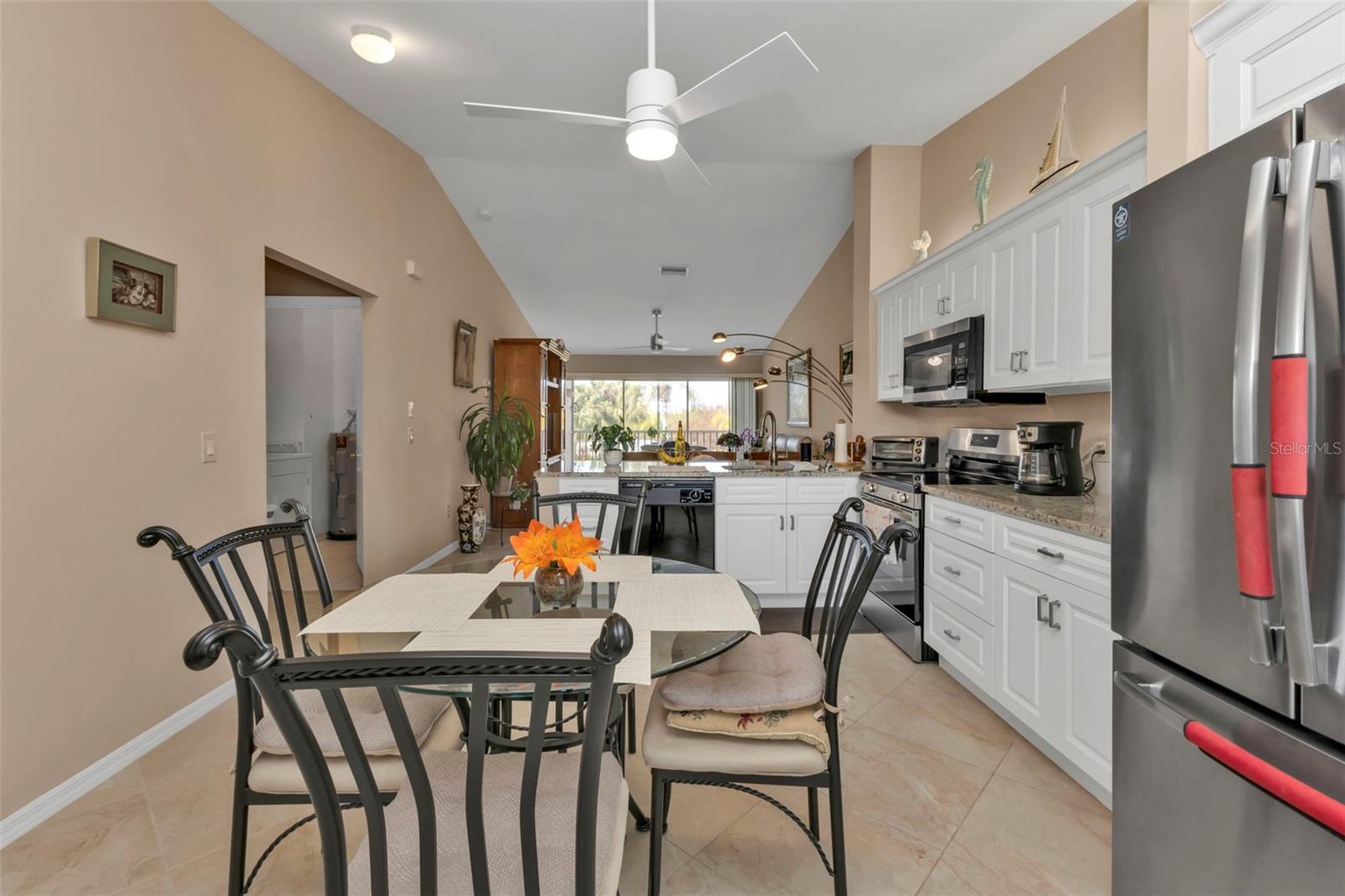 Photo 6 of 12144 SW EGRET CIR #407