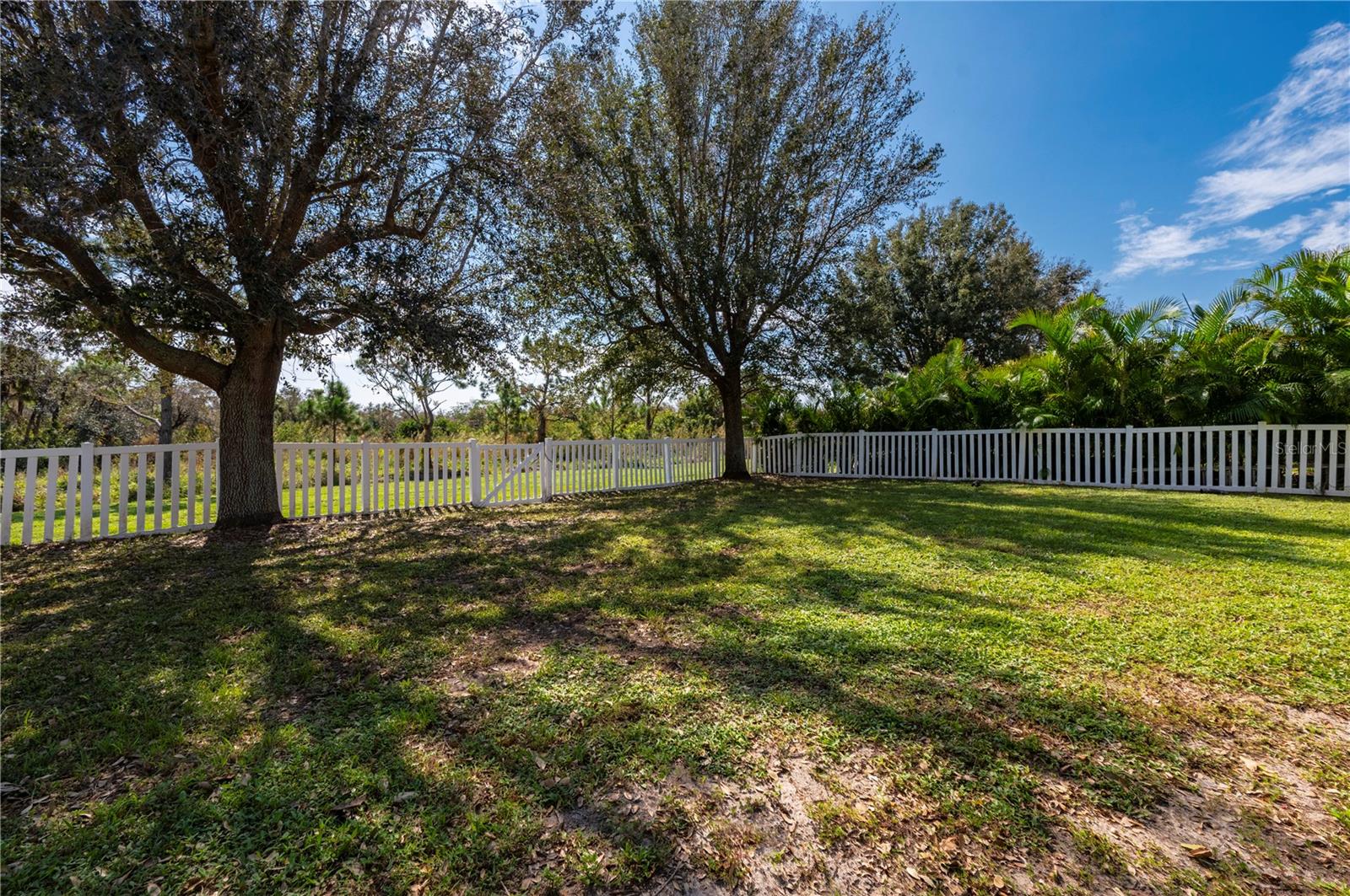 Photo of 10044 WINDING RIVER RD