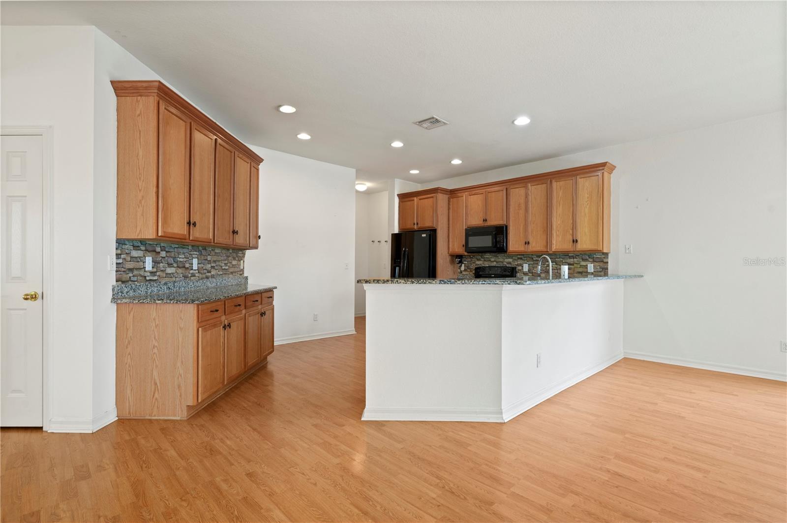 Photo 6 of 10044 WINDING RIVER RD