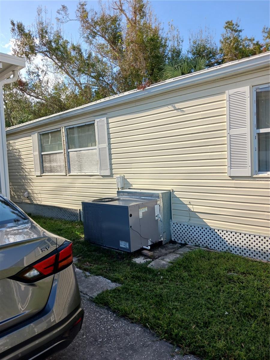 Photo 2 of 3001 COQUINA ESPLANADE