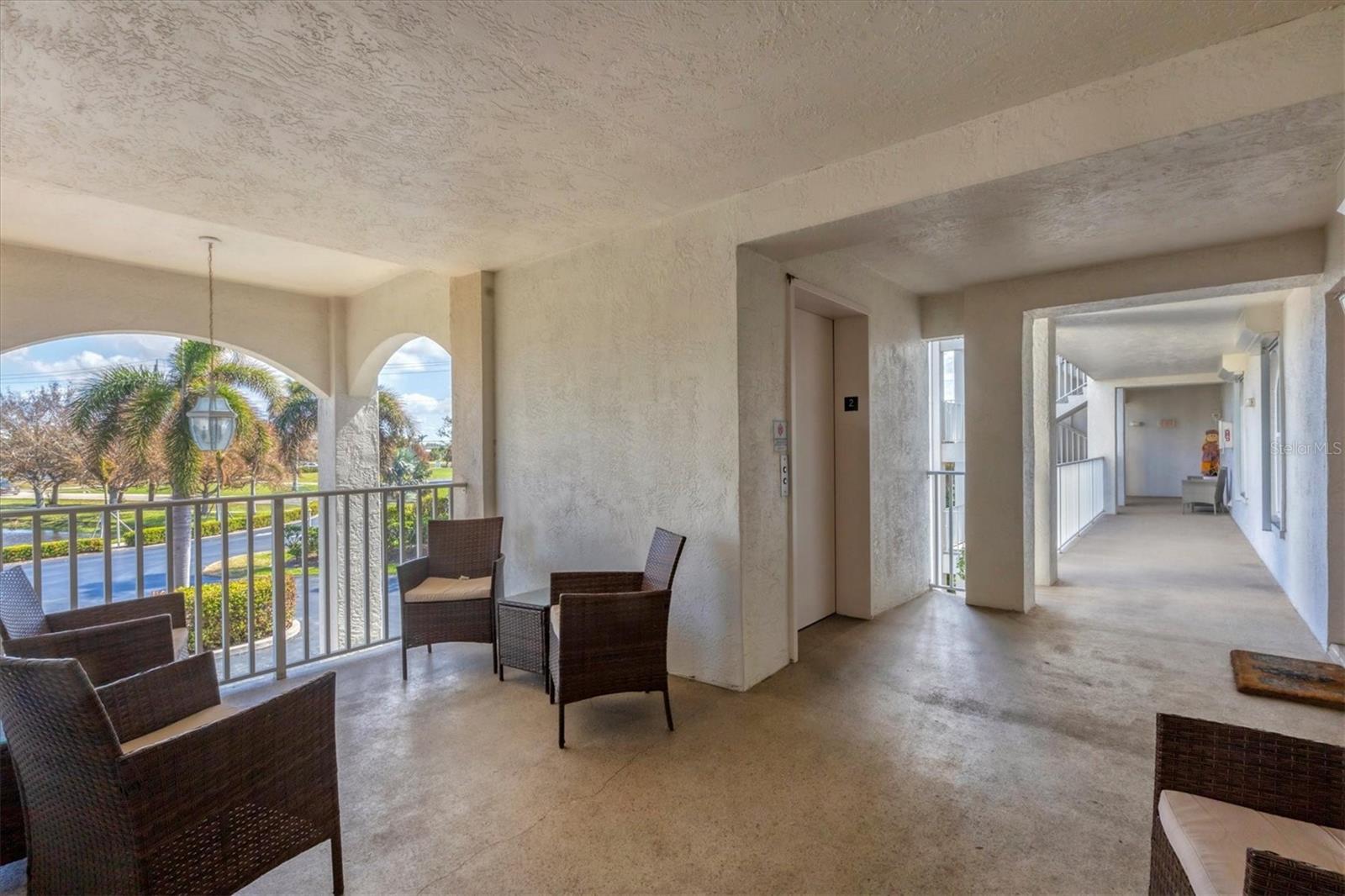 Photo 7 of 1250 W MARION AVE #122