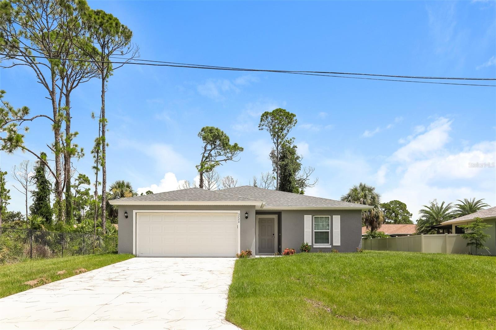 Photo of 3724 LASLO AVE