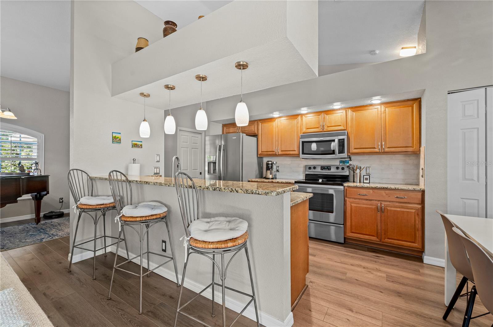 Photo of 86 ZENITH ST